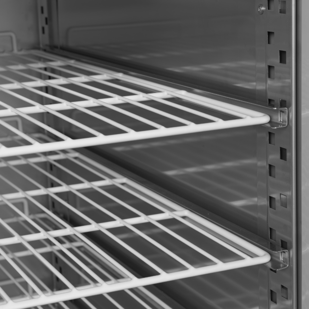 Versatlie freezer for pastry/ice cream storage BF850I