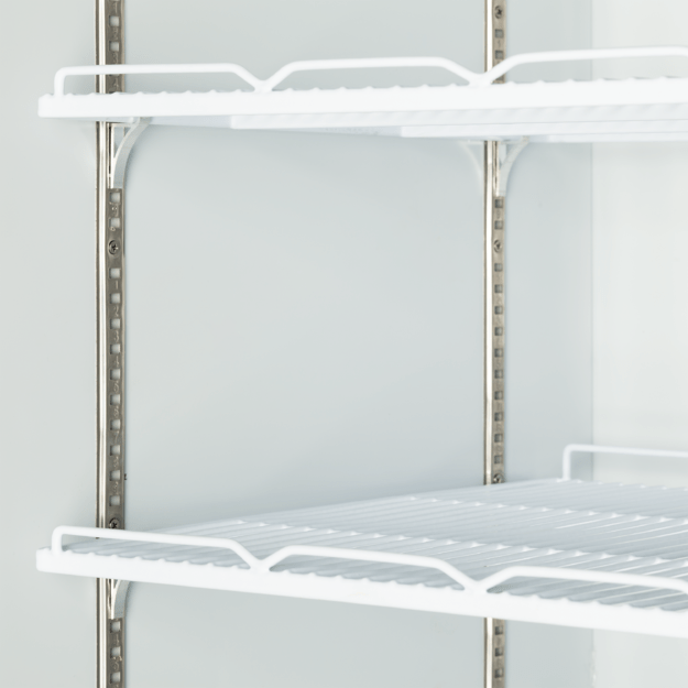 Low-energy display cooler Atom Maxi C2DB