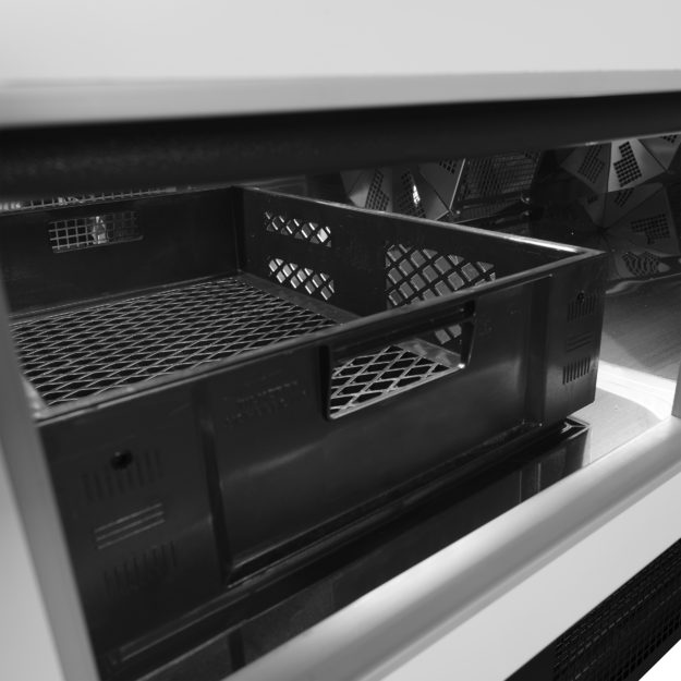 Ventilated serve over deli counter SOCB37582B 1